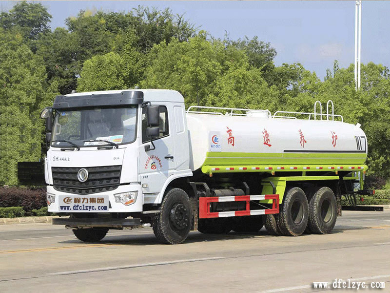 程力集團國六東風專底D3L后雙橋灑水車，專底系列中的精工產(chǎn)品